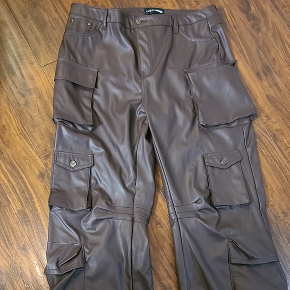 Fashion Nova Pants - Unisex Brown Cargo Pants
